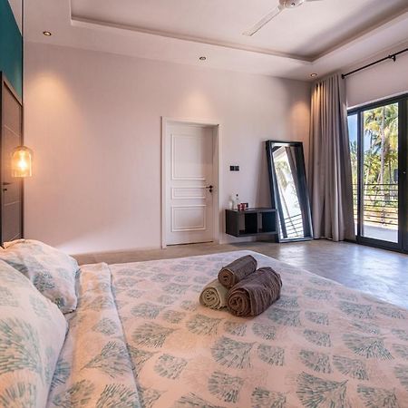V Hotel In 파제 외부 사진