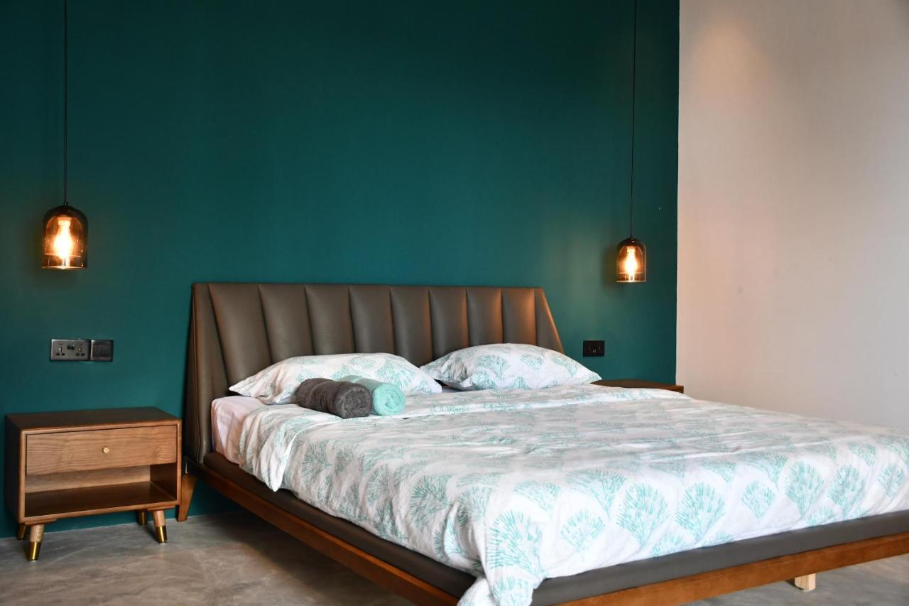 V Hotel In 파제 외부 사진