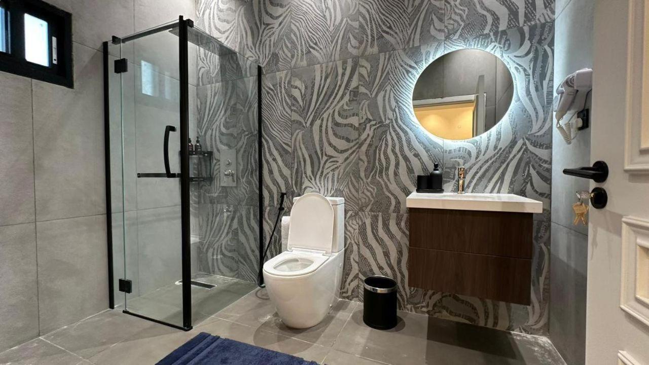 V Hotel In 파제 외부 사진